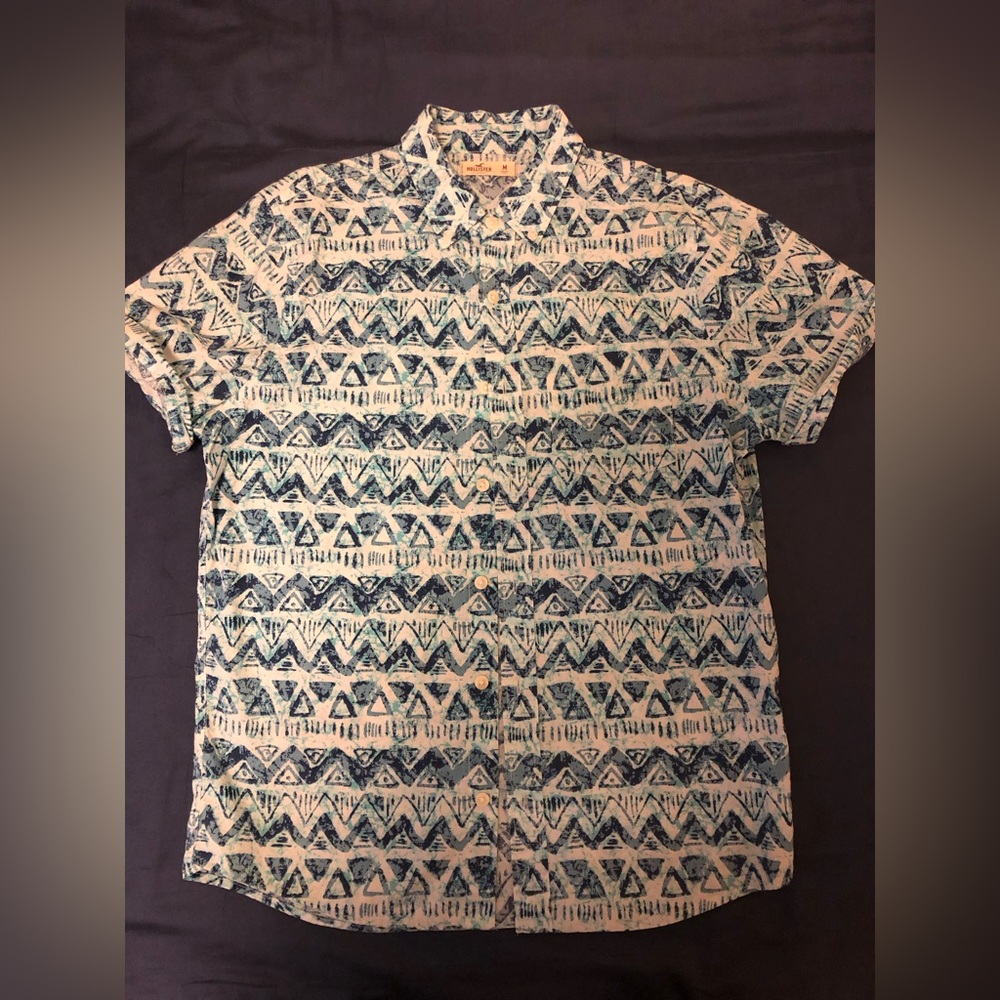 Hollister shirt and shorts set